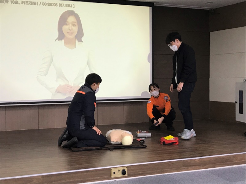 20.11.19 심폐소생술 교육_6.jpg